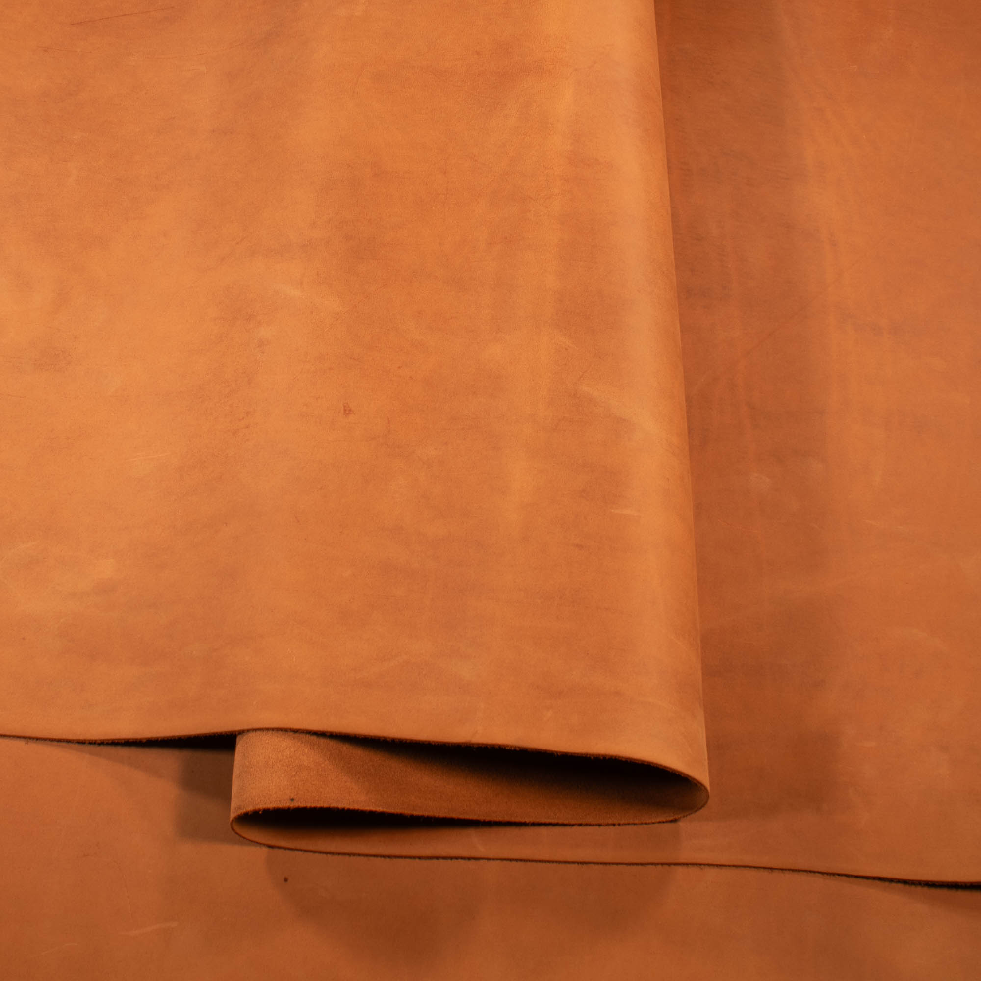Horween – Veg Retan Buffed – Light Brown 4/5oz