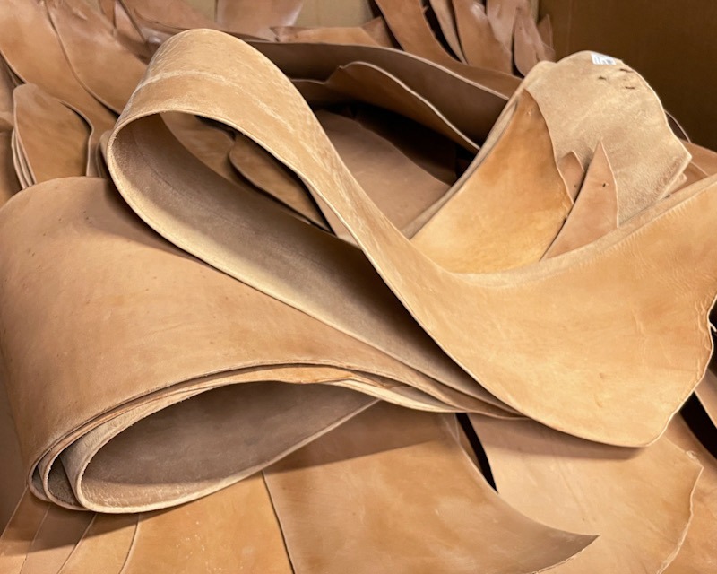 Horween - Horsebutt Horsehide Strips - Tumbled Russet 5-9oz